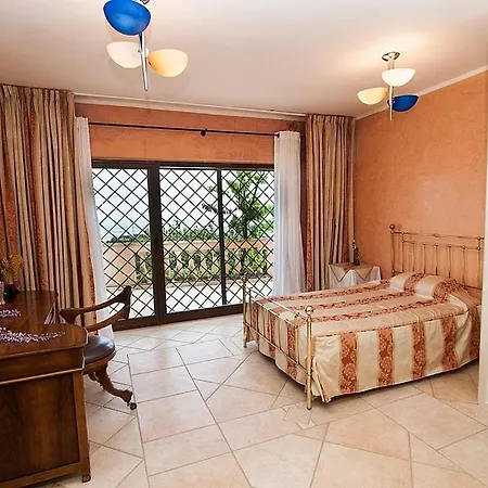 Campo Calabro Sleeps 8 Air Con Wifi Villa