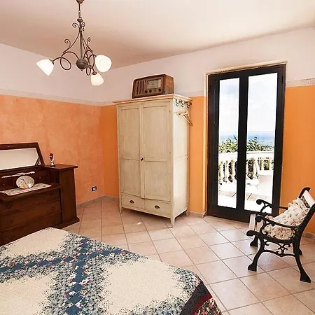 Campo Calabro Sleeps 8 Air Con Wifi Villa *