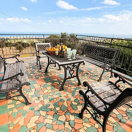 Campo Calabro Sleeps 8 Air Con Wifi Villa