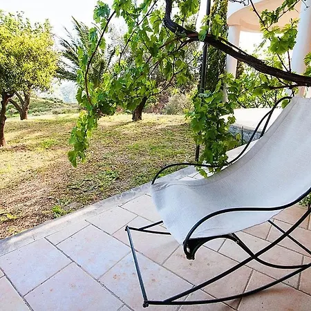 Villa Campo Calabro Sleeps 8 Air Con Wifi